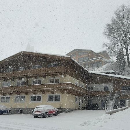Haus Dienten Top 11 Dienten am Hochkönig Buitenkant foto